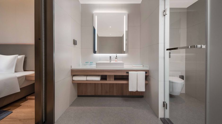 Holiday Inn Exp Sci Tech City Room