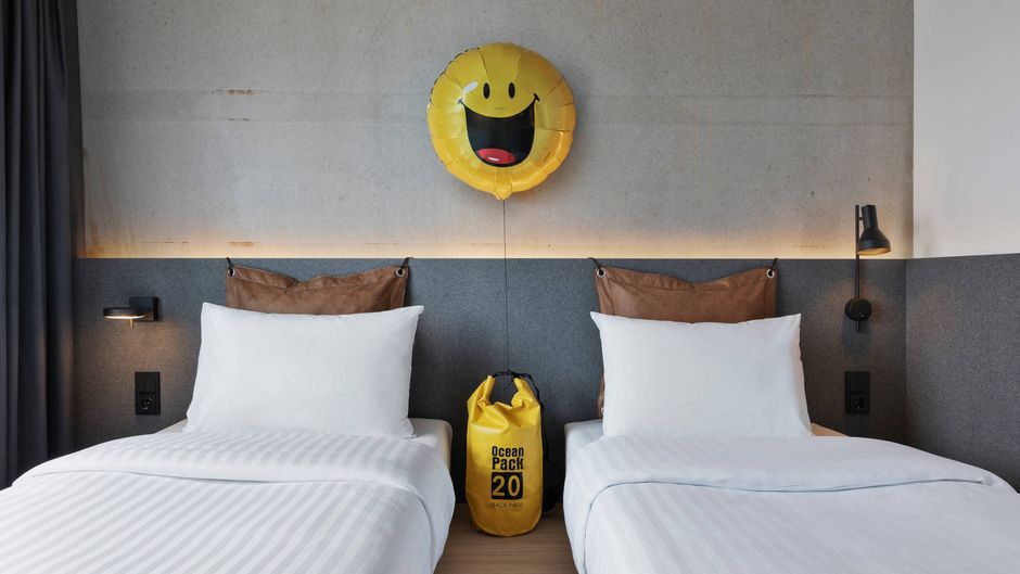 Moxy Hamburg Altona Room