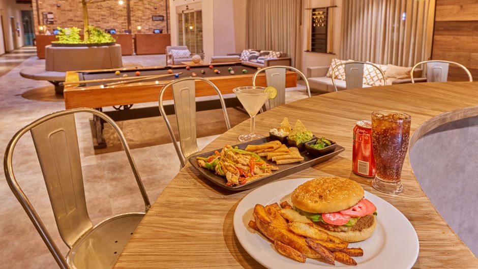 City Express Plus Mexicali Restaurant