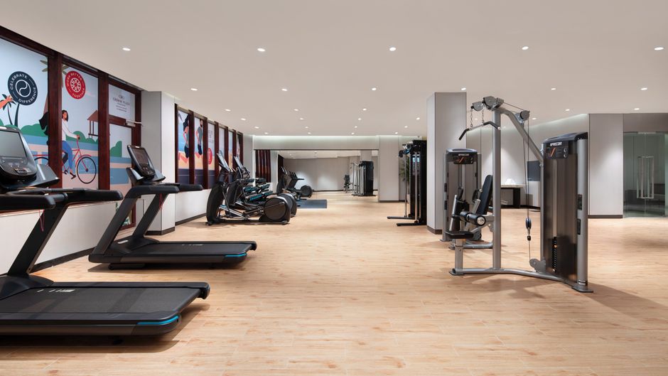 Crowne Plaza Zhoushan Seaview Health Club