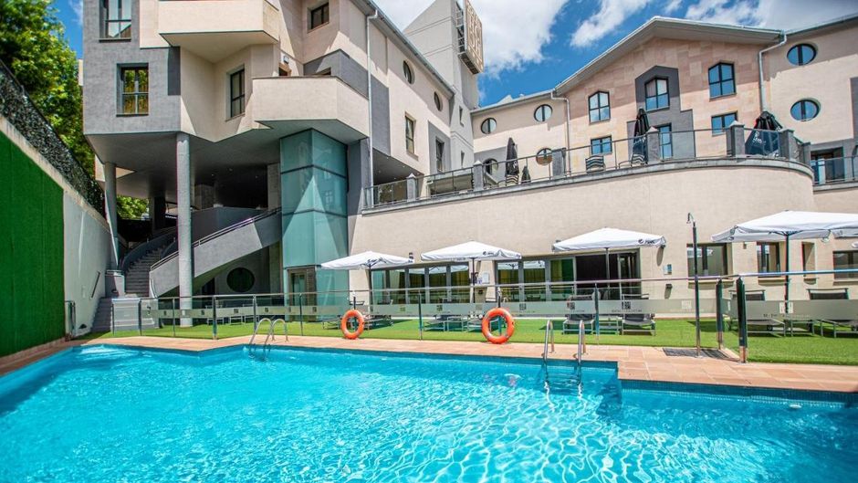 Badajoz Center Hotel Pool