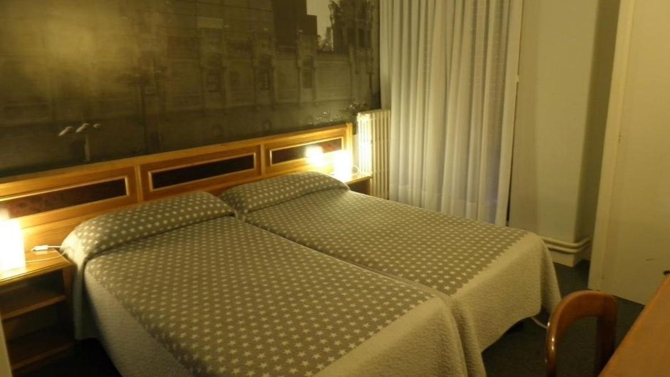 Hotel Photo Zabalburu Room