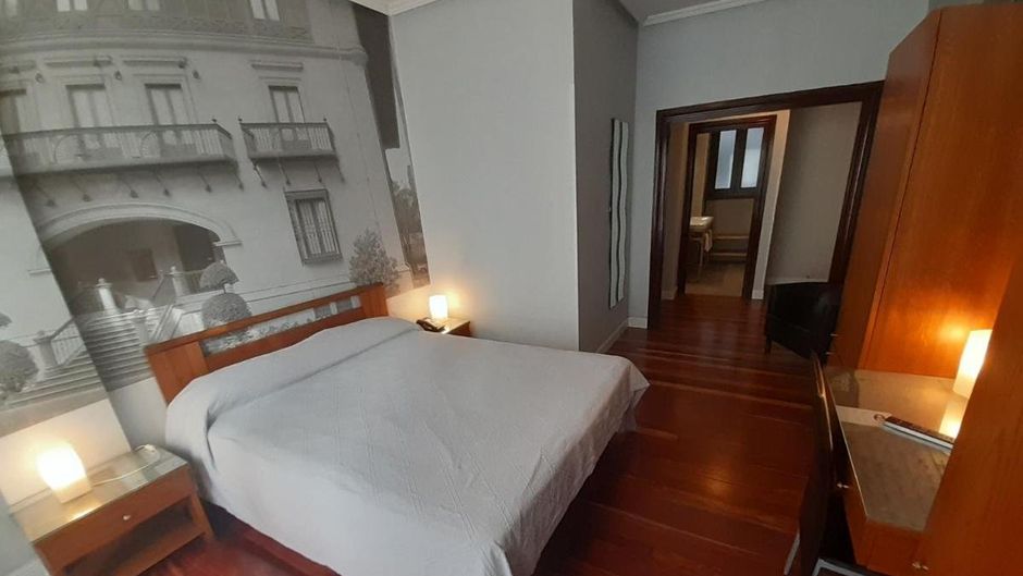 Hotel Photo Zabalburu Room