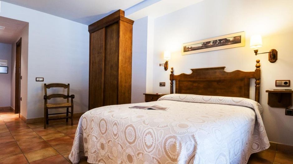 Dona Manuela Hotel Room