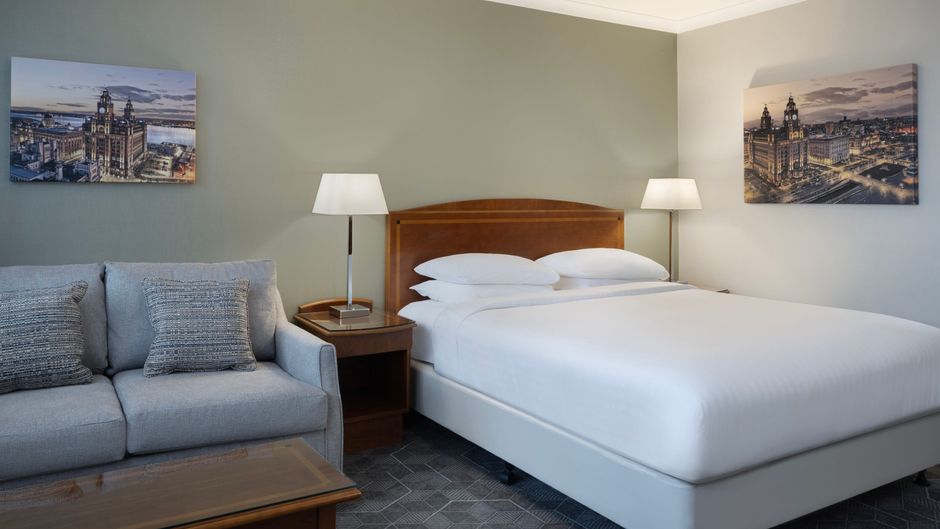 Delta Hotels by Marriott Liverpool Pool