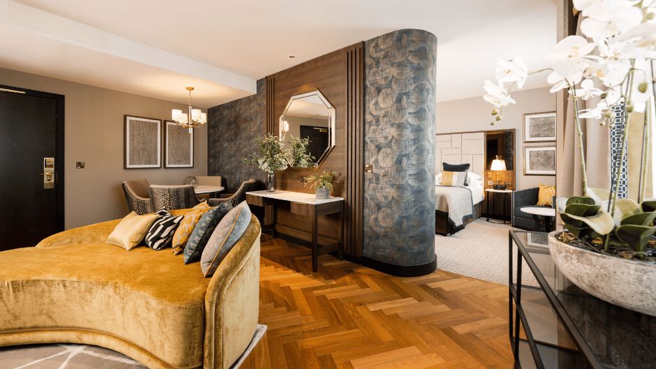 Europa Hotel Suite