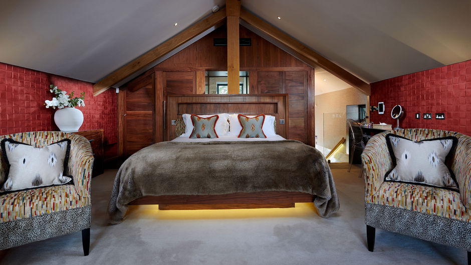 Storrs Hall Hotel Room
