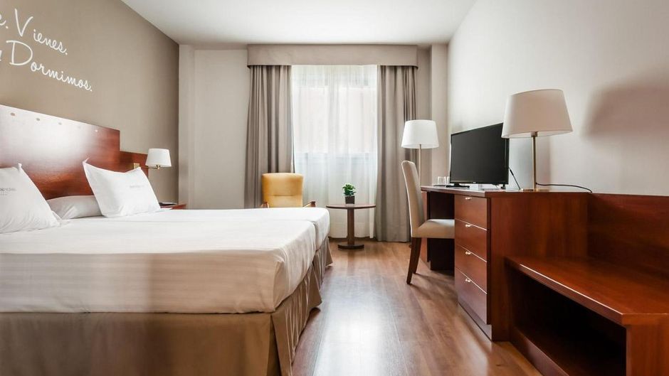 Avenida Hotel Room