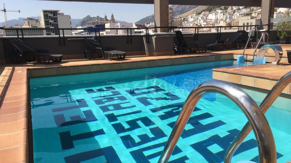 Condestable Iranzo Hotel Pool