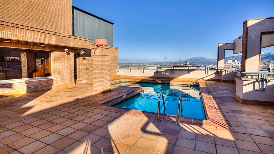 Condestable Iranzo Hotel Pool