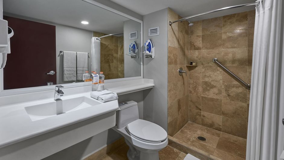 City Express by Marriott Room