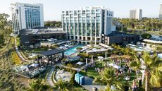 VEA Newport Beach, a Marriott Resort