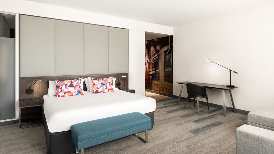 Aloft Perth Room