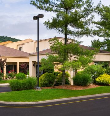 Courtyard Mahwah