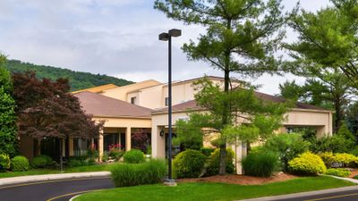 Courtyard Mahwah