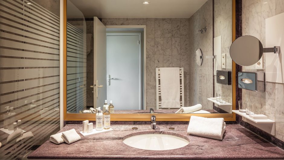 Royal Garden Champs Elysees Room