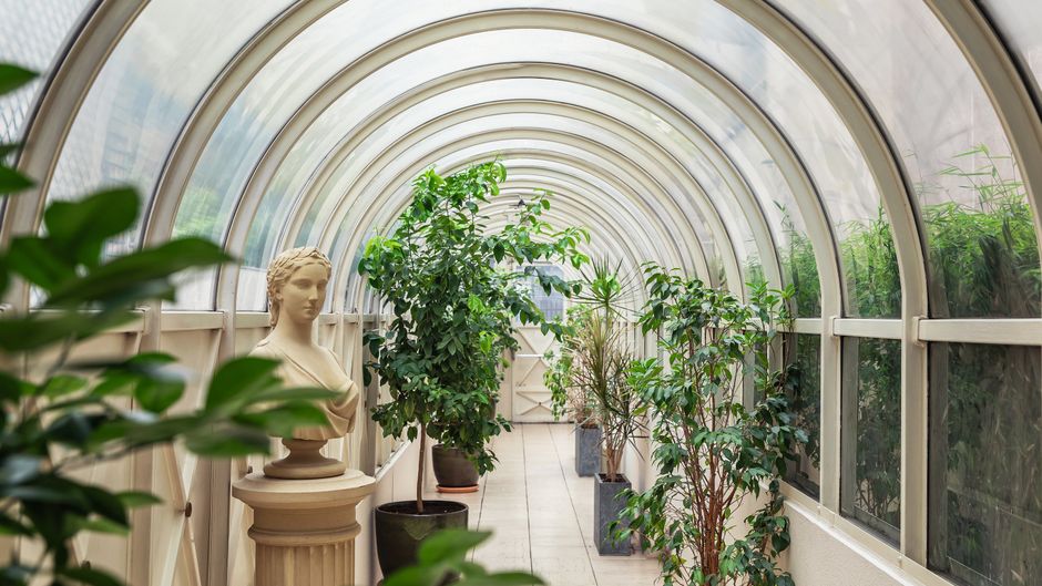 Royal Garden Champs Elysees Lobby