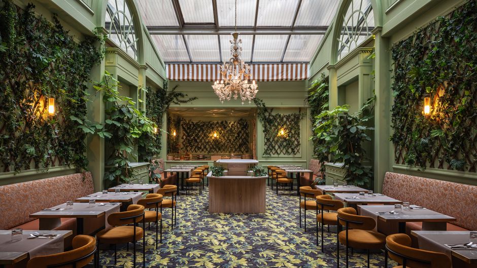 Royal Garden Champs Elysees Restaurant