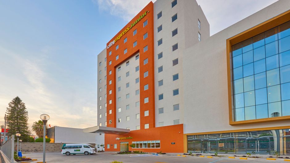 City Express Junior by Marriott Exterior