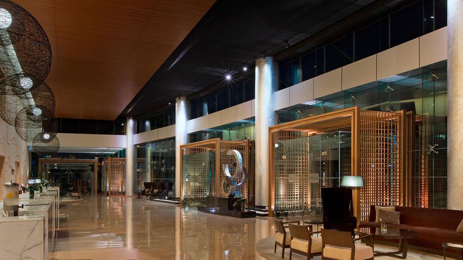 The Westin Mumbai Garden City Lobby