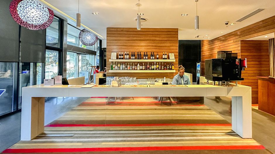 Holiday Inn Express Port Moresby Lobby