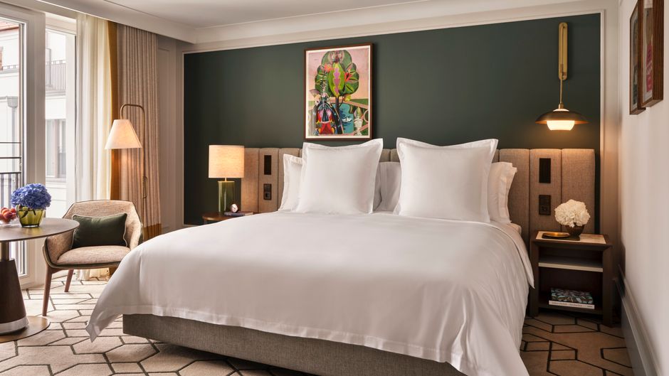 Rosewood Munich Room
