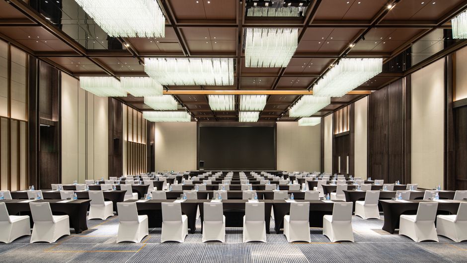 Crowne Plaza Jiangmen Binjiang Ballroom