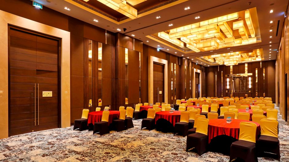 Holiday Inn Chennai OMR IT Expressway Ballroom