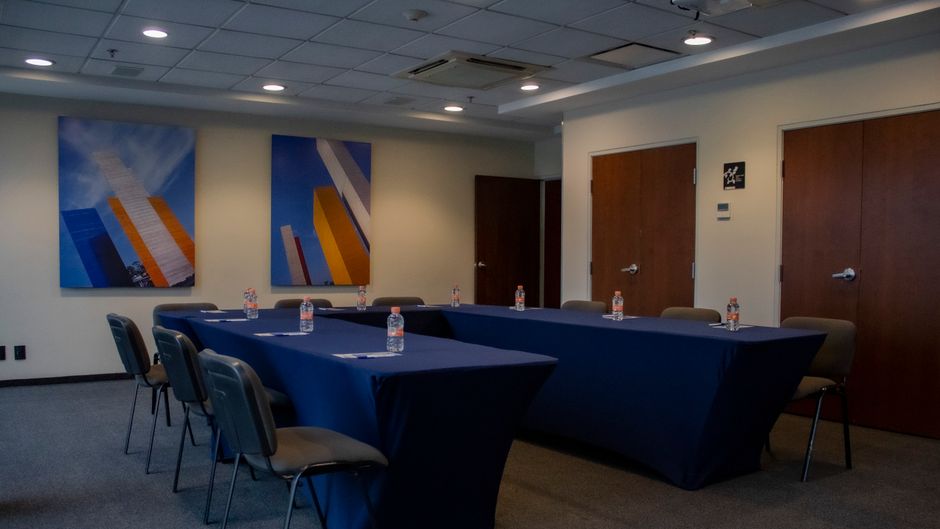 Holiday Inn Express Mexico City Satelite Meeting