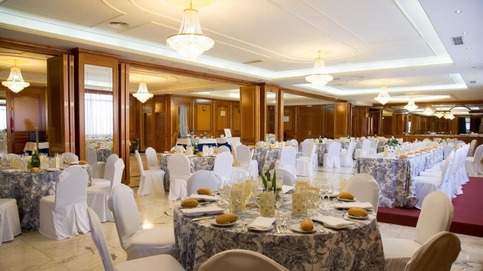 Hotel Aida - Madrid Airport Restaurant