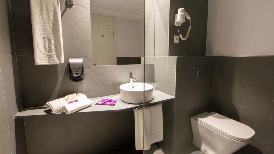 Hotel Aida - Madrid Airport Room