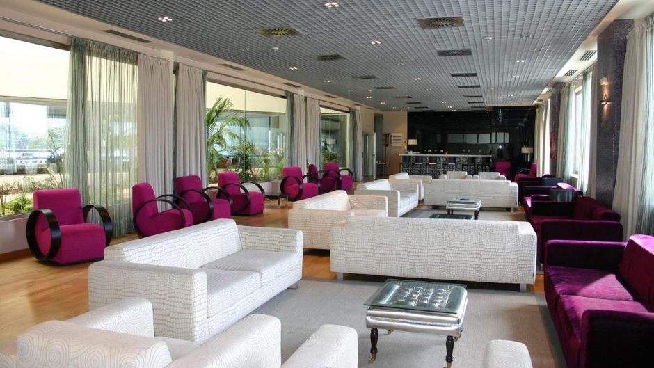 Hotel FC Villalba Lobby