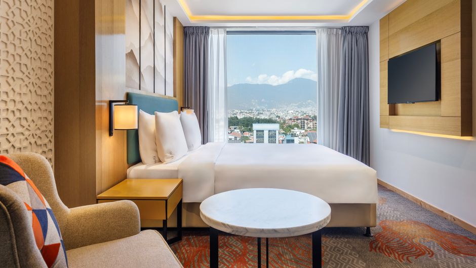 Holiday Inn Express Kathmandu Naxal Suite
