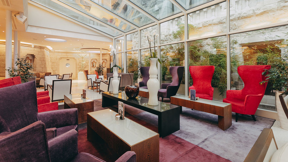 Le Chateau d'Ouchy Hotel Lobby