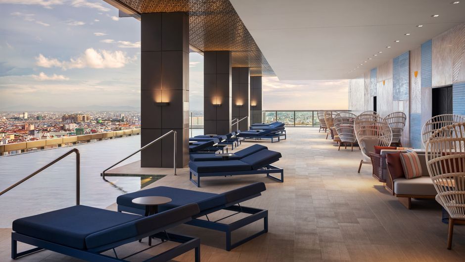 Fairfield by Marriott Phnom Penh Pool