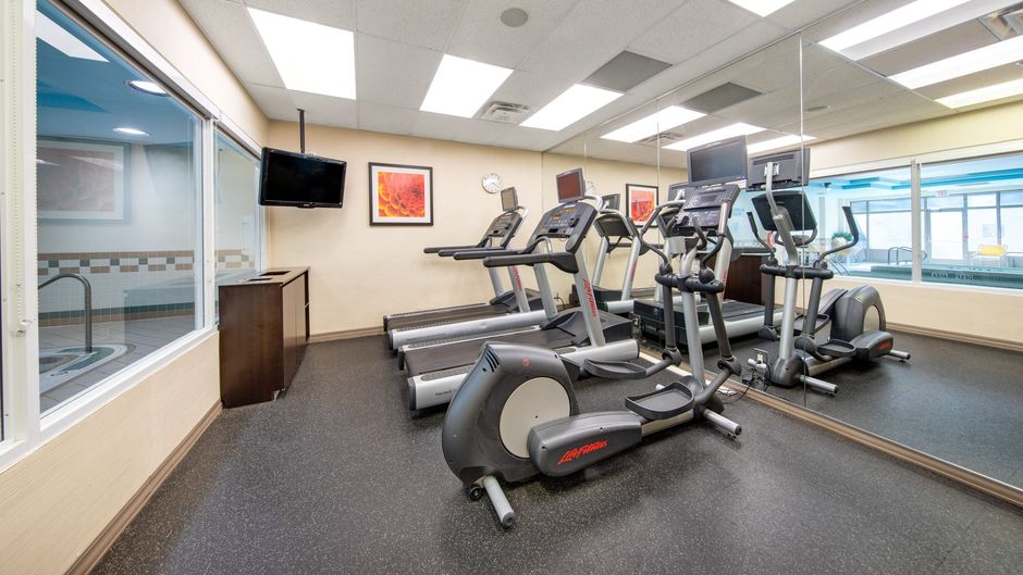 Fairfield Inn & Suites Toronto Airport Recreation