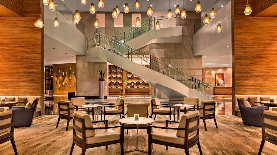 Manila Marriott Hotel Lobby