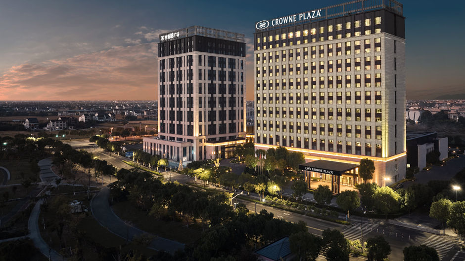 Crowne Plaza Shanghai Jinshan Exterior