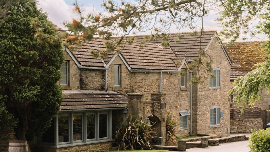 Derwent Manor Boutique Hotel Exterior