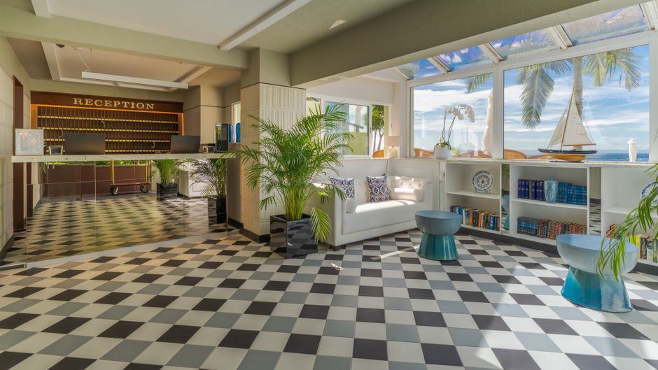 Pestana Palms Aparthotel Lobby