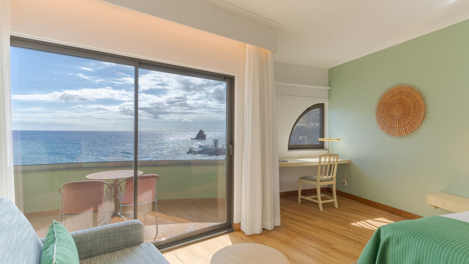 Pestana Palms Aparthotel Room