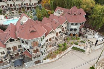 The Castle at Swan Lake All Suite Hotel