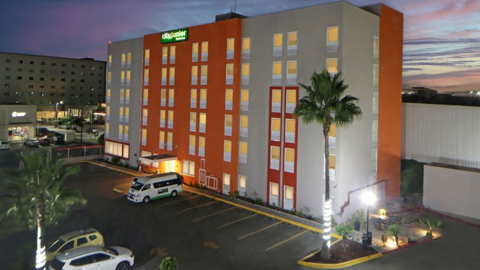 City Express Junior by Marriott Exterior