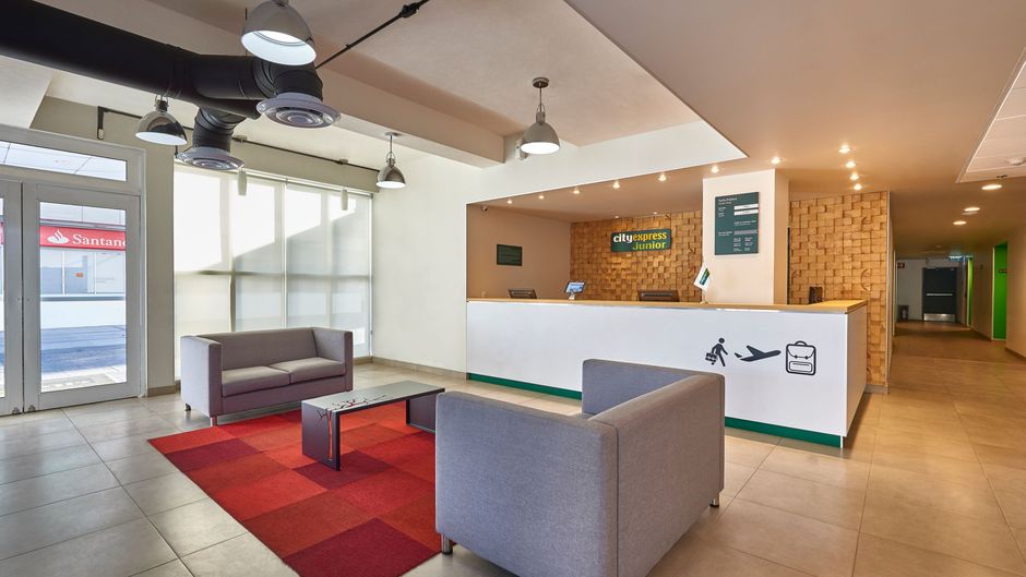 Gamma Toluca Lobby