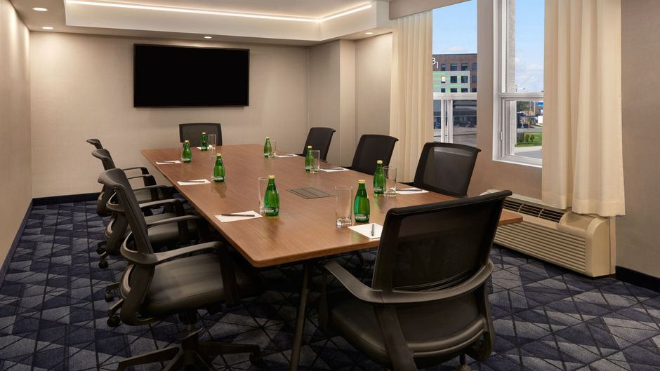 Courtyard By Marriott Kitchener Meeting