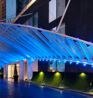 W Doha