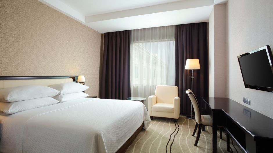 Four Points by Sheraton Medan Room