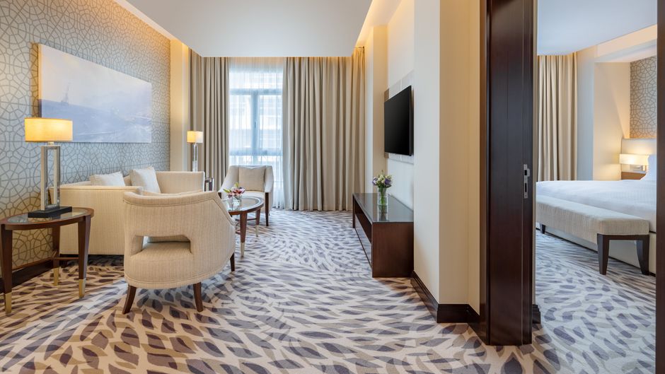 Riviera Rayhaan by Rotana Suite
