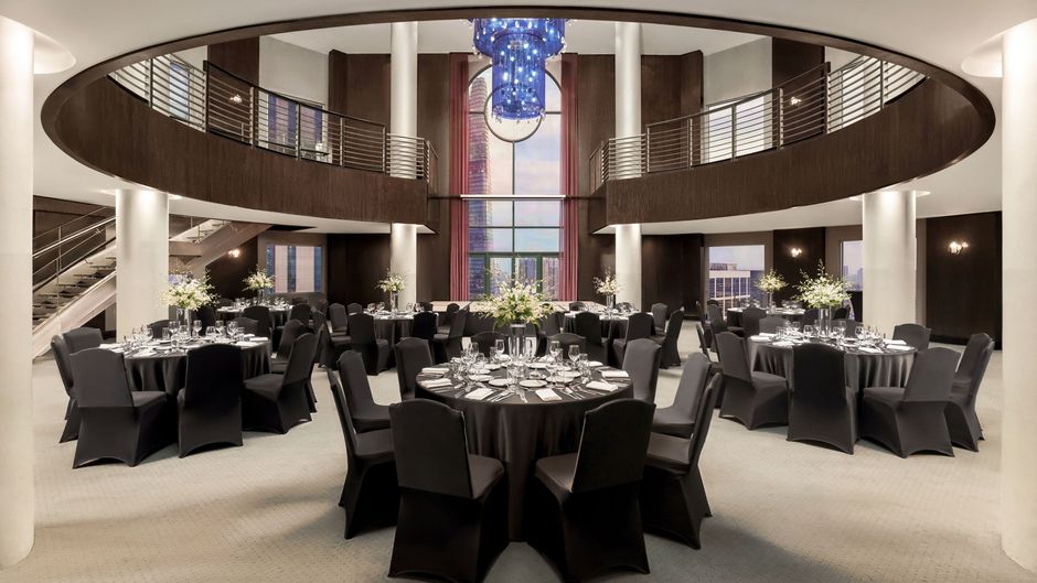 Sheraton Saigon Grand Opera Hotel Restaurant