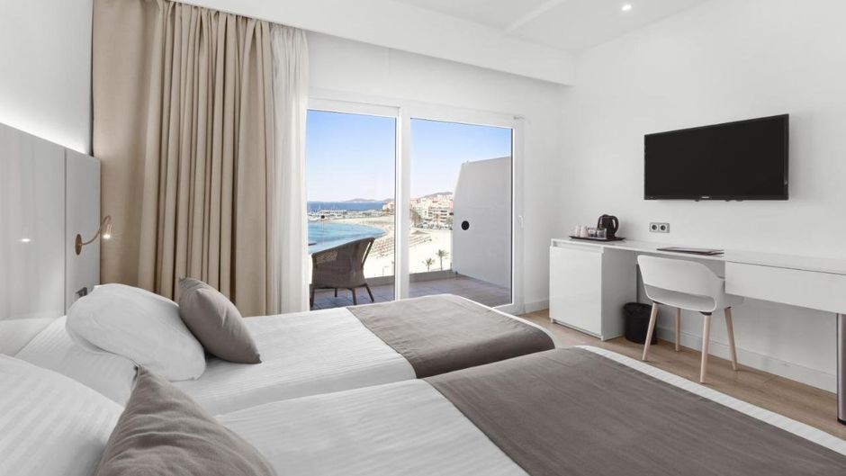 THB El Cid-Adults Only Room